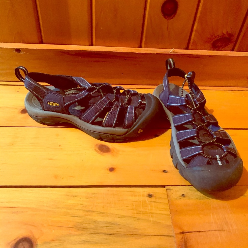 Keen shoes
